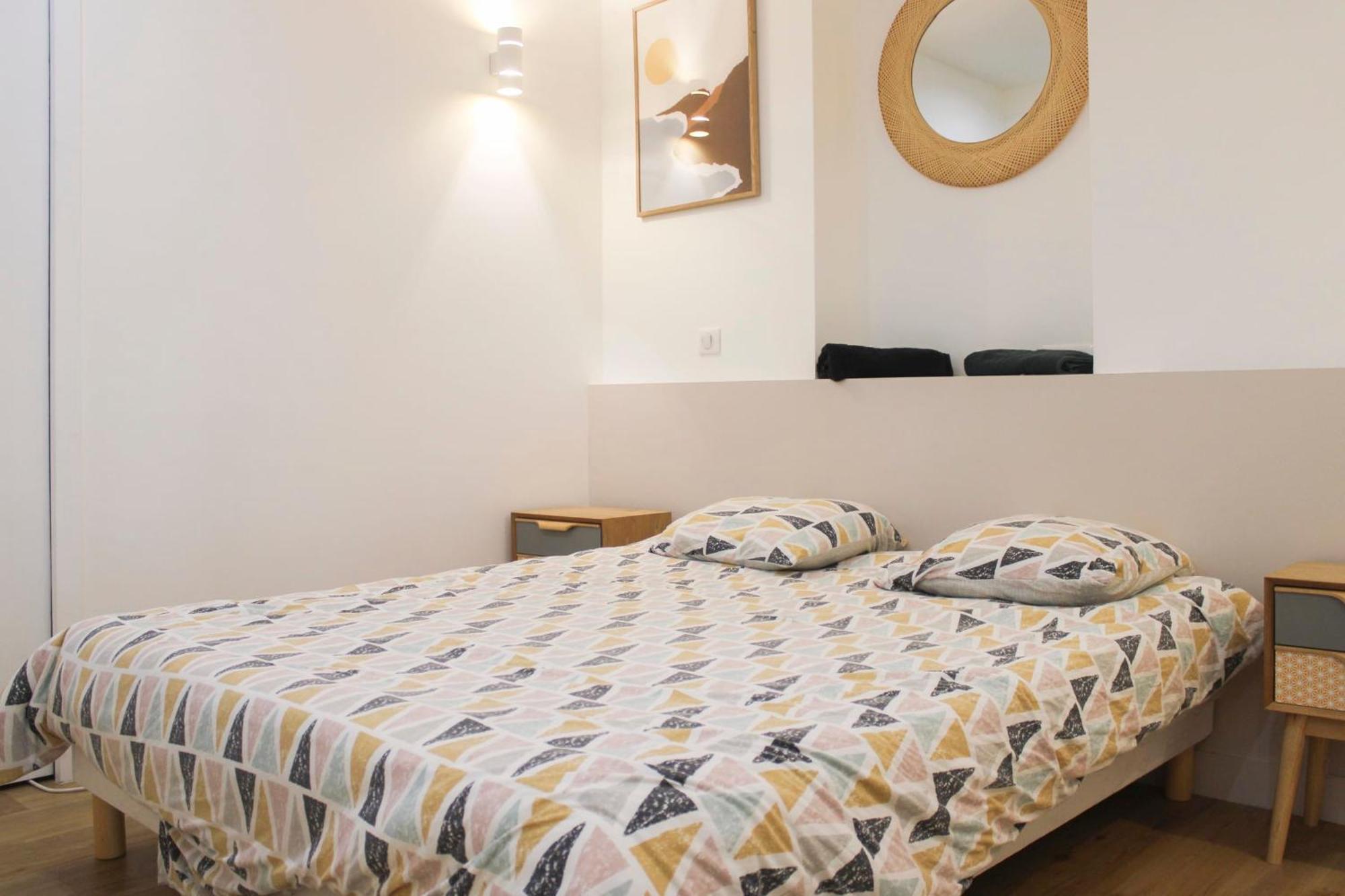 Comfortable Cocoon Close To Montmartre Paris Exterior photo